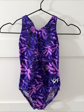 GK | EUC Purple Watercolor Pom Pom or Burt’s Kids Leotard sz CS